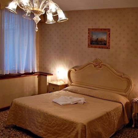 Отель Casa Arte Венеция Экстерьер фото