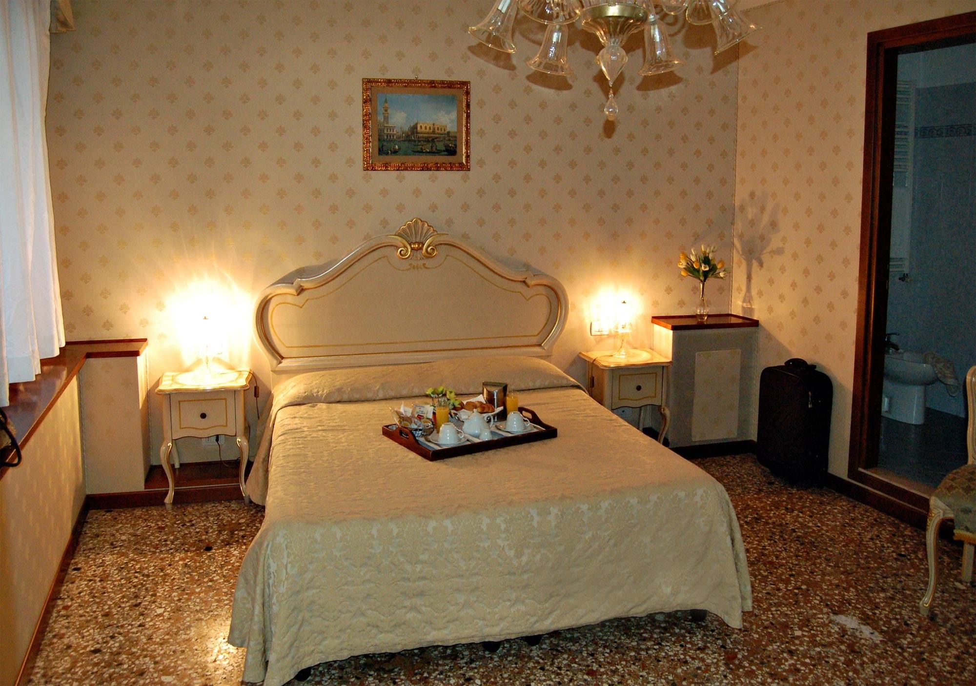 Отель Casa Arte Венеция Экстерьер фото