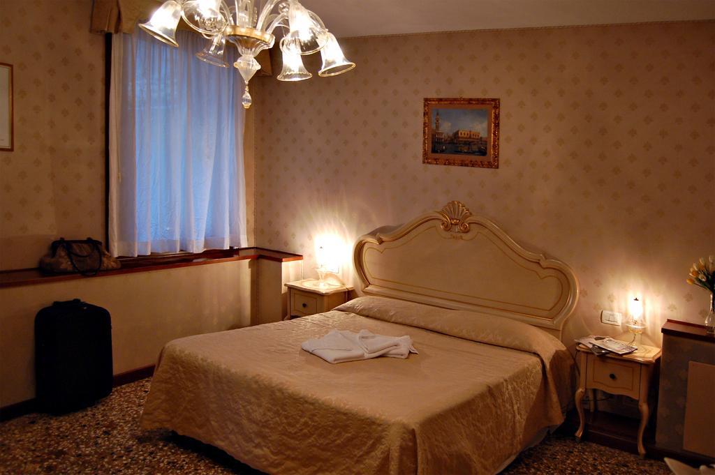 Отель Casa Arte Венеция Экстерьер фото